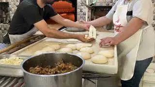 We Found the Best Turkish Pizza in Istanbul | Halal Street Food Pide