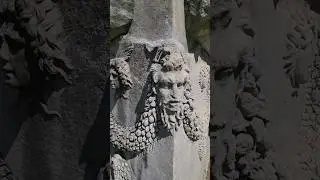 ВГЛЯДИТЕСЬ в античные лики в  музее Стамбула- Константинополя