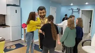 ? Что подарил Жорик на день рождения Софии?
