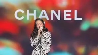 Jennie singing you & Me jazz ver. and many more songs in Chanel after party❤😘 || #jennie #channel