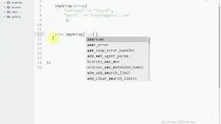 How to create an associative array in PHP | How to use an associative array in PHP