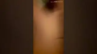 Arounf phone sim threw 8 (ksi is bee)