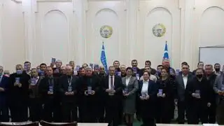 Turtkul deputati yana bir muammoni xal qishda ko'mak bo'ldi