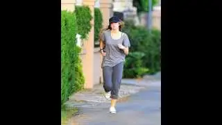 Miley Cyrus jogging April 1st!