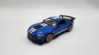 Diecast: Ford Mustang Shelby GT500 • 1:32 Scale