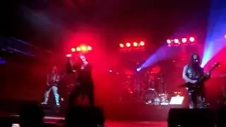 Dimmu Borgir - Raabjorn Speiler Draugheimens Skodde (1) - El Salvador