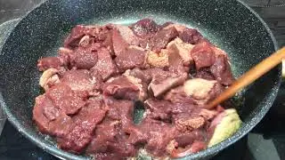 Вкусная и сочная ГОВЯЖЬЯ ПЕЧЕНЬ в сметанном соусе