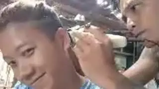 CUKUR RAMBUT PACAR