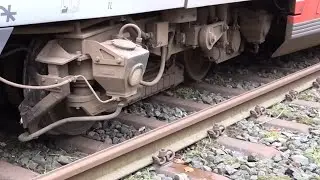Inilah Yang Akan Dilakukan Jika Roda Kereta Api Keluar Dari Rel nya