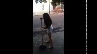 Quando Do nada ... Toca ...  ta Tranquilo ta Favoravel ! ♪ ♪