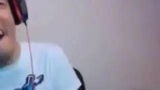 Larry the cucumber's shitty mic