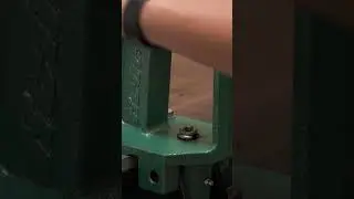 Reloading press in action.