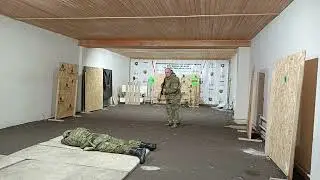 направление ствола оружия при движении в условиях вероятного применения