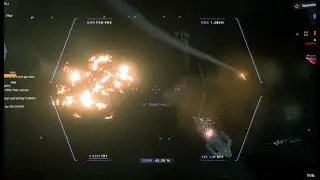 Capital vs Capital EPIC Ship Battle: Star Citizen Gameplay - Polaris attacks the Idris!