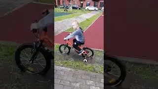 Этот я раньше занимаюсь хернёй