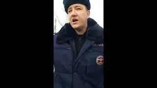 Митякин и неизвестный,Обиделись и устроили досмотр