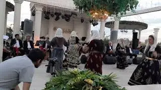 Sarı Zeybek