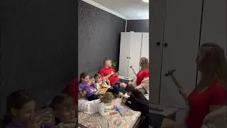 Мама Року 😅😅😅 