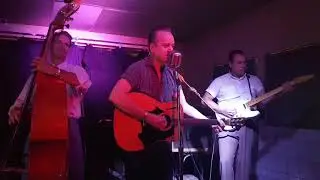 ''Rattlesnake daddy'' The Howlin' Hound Dogs BB aug 2018 Rockabilly Montreal