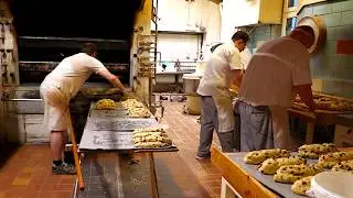 Legendäre Berliner Bäckerei mit Herz seit Kaiserzeiten | Berühmtes Deutsches Bäckerhandwerk