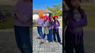 Coba sebutin namanya ada siapa ajah?  