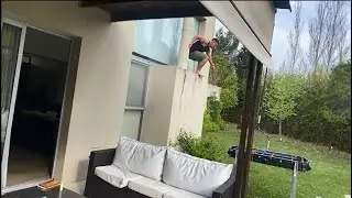 bajate de ahi que sos peter parker pelotudo