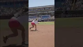 She BAREHANDED that BALL 🥎