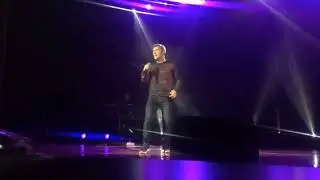 А за метелью спят уставшие дома...Юра Шатунов #шатунов #юрашатунов