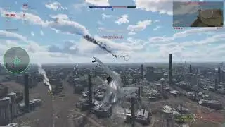 WarThunder. Идеальный уворот, но летать не научился...