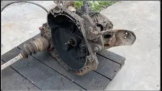 Restoration full engine and gearbox of old cars   Restore and repair old gearbox antique