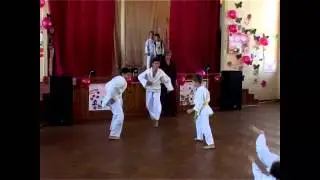 Показательный бой Артура Алхазова по карате-2008г