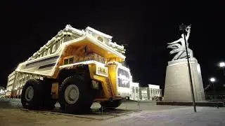 Праздник к нам приходит: новогодний БелАЗ-75600 / Holidays are coming: Belaz-75600