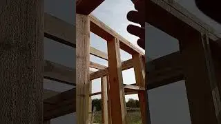 К чему подшить потолок и пол в каркасном доме?