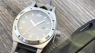 Часы для Беара Гриллса!  Leatherman Tread Tempo!
