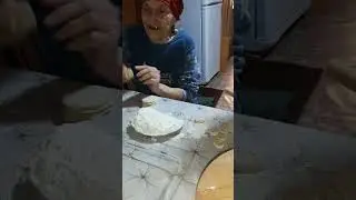 Лепим пельмени. Беседуем. Любовь к евреям. Снимаем пробу. До конца)