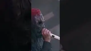Slipknot people = shit Iowa Corey Taylor. Great metal band 