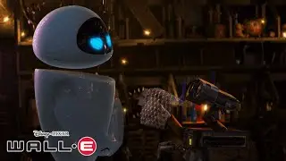 WALL•E  le enseña a Eve su casa | WALL•E  | Disney Junior Oficial