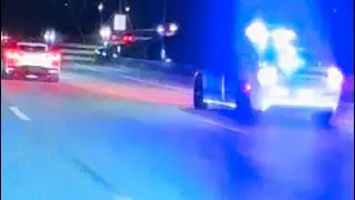 video of corvette c8 in a police chase