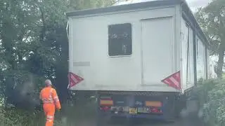 Fraser Dunlop with a 50foot long x  4.2m wide cabin on a 3.5m road