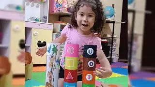Aprende las vocales, las figuras geométricas y a armar un romper vertical con Alize