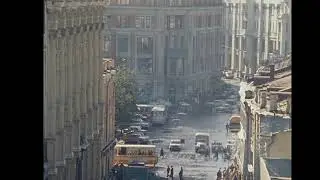 Труд облагораживает человека. Лично я хожу на службу только потому что она меня облагораживает.