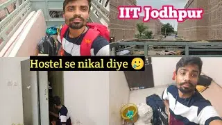 Hostel se nikal diye