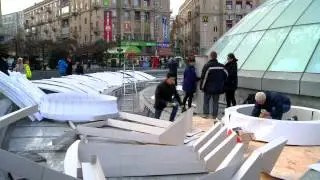 Идем на Майдан строить фонтан