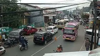 Kemacetan di Bandar Batang Liburan Tahun Baru ke Dieng Forest Kopi Way Kambang