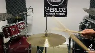 Haciendo prueba de sonido de mis nuevos platillos @owlcymbals #owlcymbals