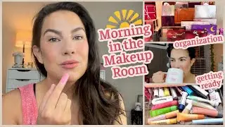 MORNING IN THE MAKEUP ROOM: Minimal & liking it? Fall Palette Station & More