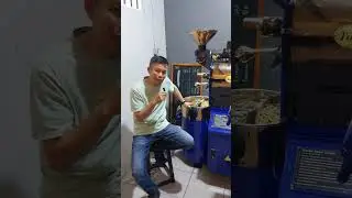 Roasting Coffee di malam hari