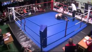 3.Johan_Emanuellson_Gladius_MMA_vs_Tom_Qvarfordt_Escalate_MMA.avi