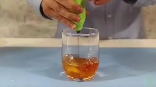 Elaboración de nanocápsulas. Simulación del proceso de fabricación de un fármaco. (Divertiaula)