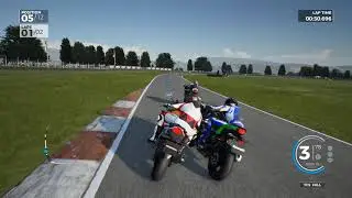Ride 3 #1: Dùng Honda CBR300R chạy đua độ với Kawasaki Ninja 300 và cái kết